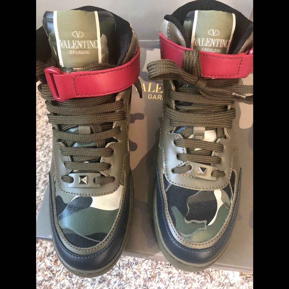 Valentino Garavani  Army Camouflage Sneakers 👟